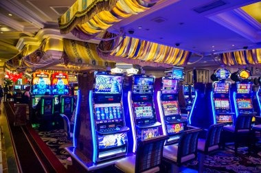 ney4d platform showing live-dealer tables and sportsbook markets on mobile
